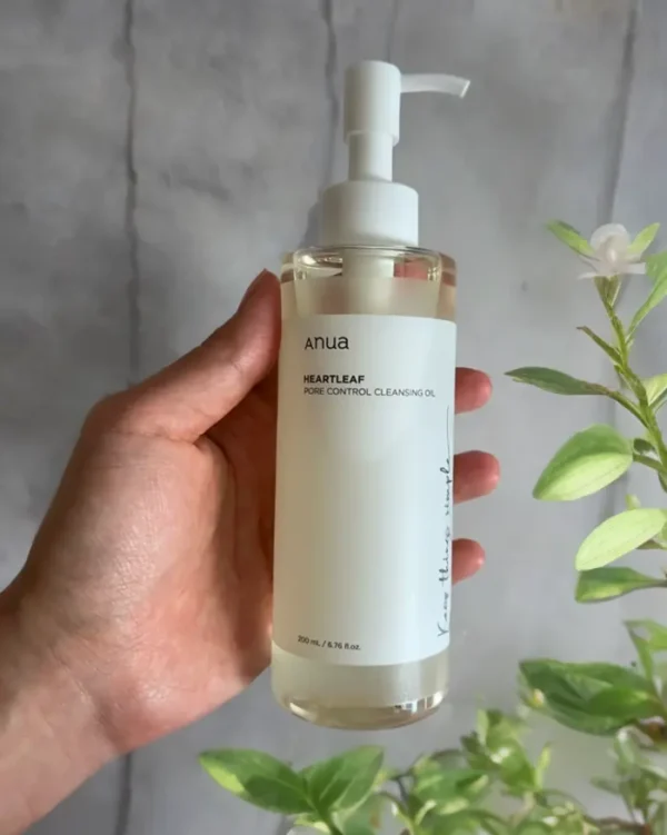 Anua Heartleaf Pore Cleansing Oil